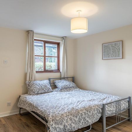 Modern Studio Flat In Wellington, Telford Wellington  Exterior foto